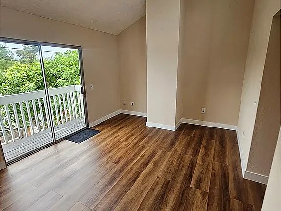 4th image of 14861 Mulberry Dr