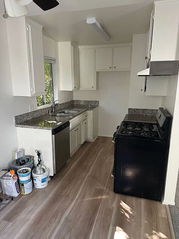 2 bed, 1.5 bath, 800 sqft, $2,650 — Photo 4