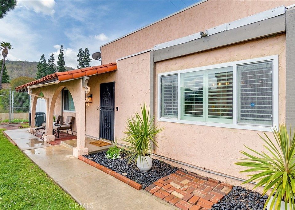 1st image of 13006 Via Del Sol Ave