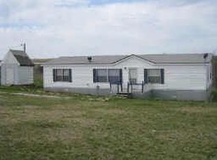 696 Coyote Trl, Rhome, TX 76078
