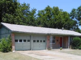 945 Jadewood Dr, Dallas, TX 75232