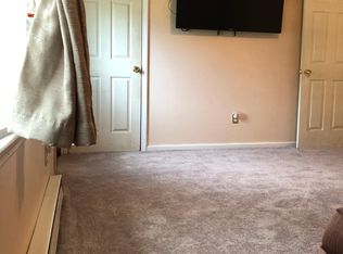 289 Boney Rd, Rose Hill, NC 28458