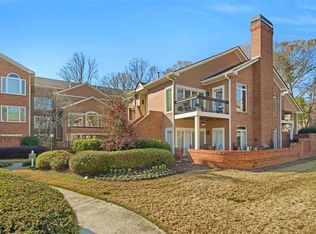 5364 Brooke Ridge Dr, Atlanta, GA 30338