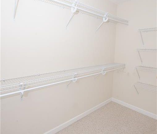 4th image of 155 Baywood Cir