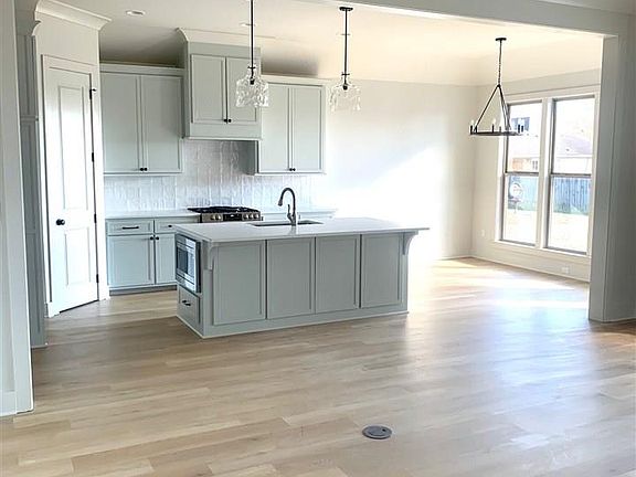 2nd image of 41021 Talonwood Dr