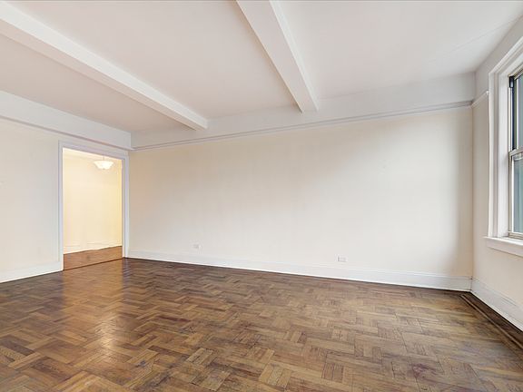 4th image of 520 Amsterdam Ave #6C