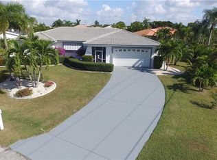 1098 Cimarron Dr, Punta Gorda, FL 33950