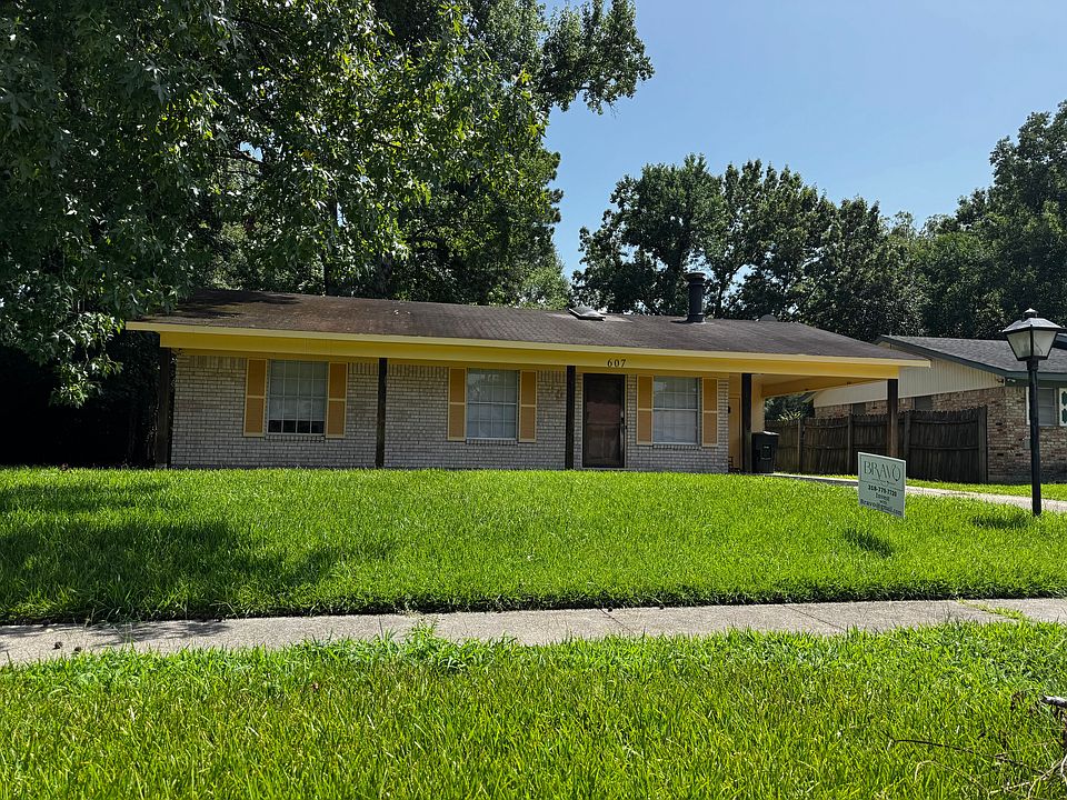 1st image of 607 Darinda Ln