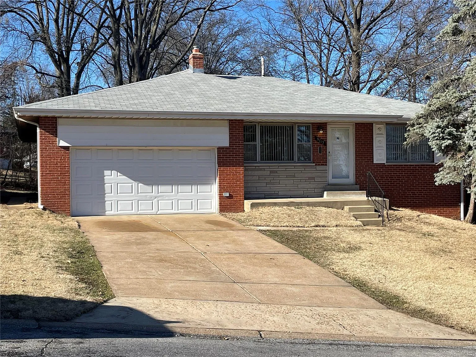 9113 Ranch Meadows Dr photo 1