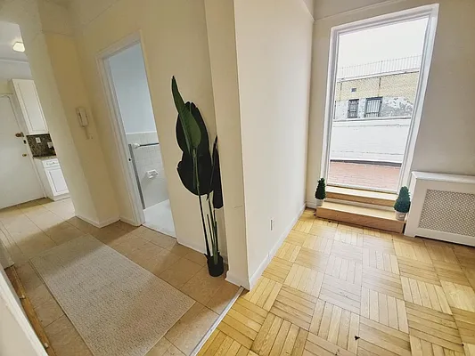 Rented by Rachel Realty | media 11