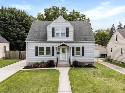 2939 East Norwich AVENUE, Saint Francis, WI, 53235