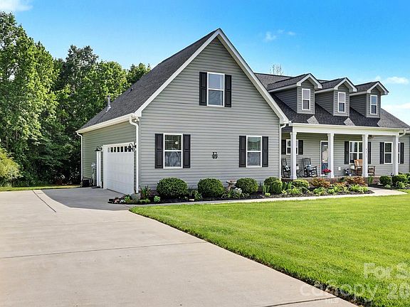 2nd image of 4175 Brandy Creek Ct