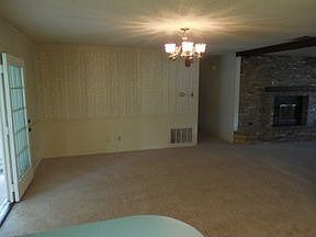 5th image of 2310 Dwain Dr