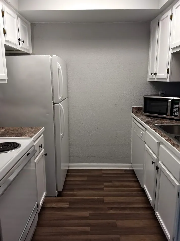 55 Wilshire Heights Drive - 55 — Photo 3