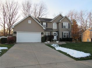 425 Northpointe Blvd, Amherst, OH