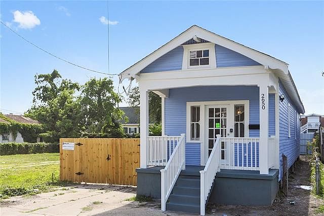 1st image of 2650 Touro St