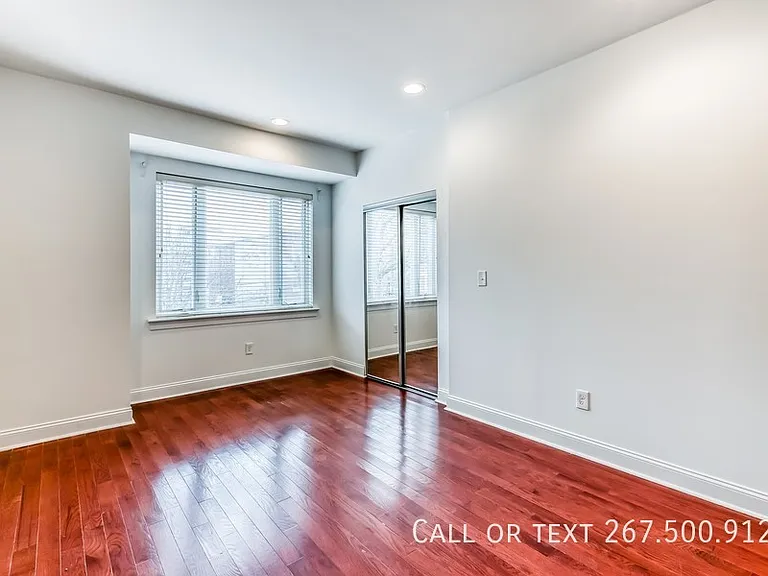 1456 E Columbia Ave — Photo 9