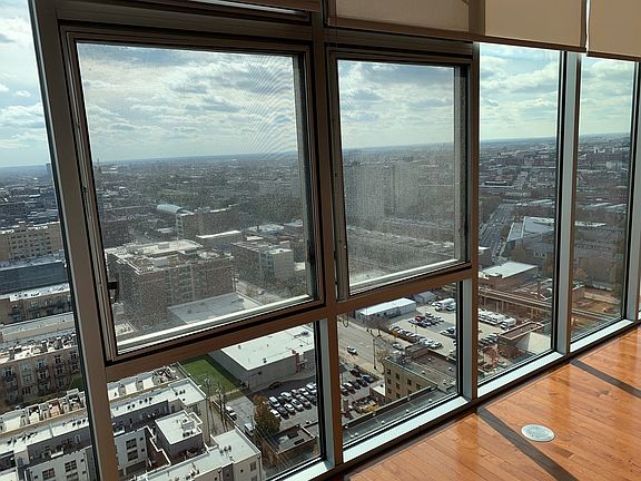 4th image of 1720 S Michigan Ave APT 2509