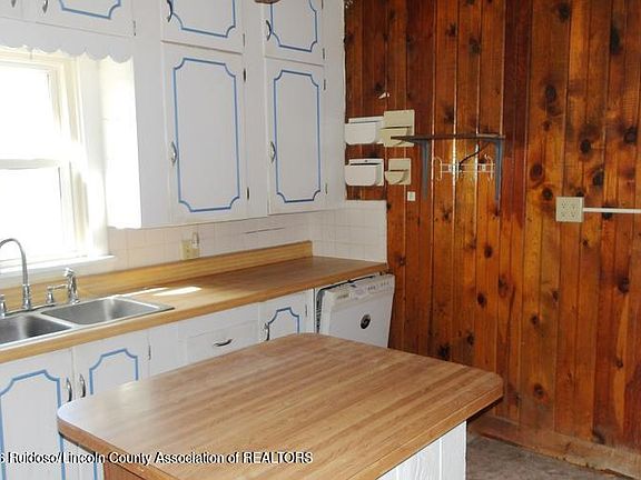 3rd image of 223 Turkey Canyon Ln