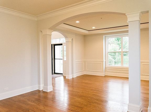 3rd image of 5565 Brentwood Dr