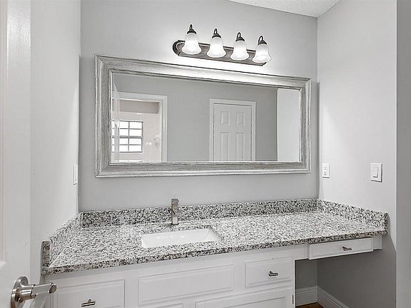 4th image of 8023 Mactavish Way