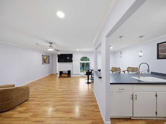 2nd image of 102 VASSAR LN #1