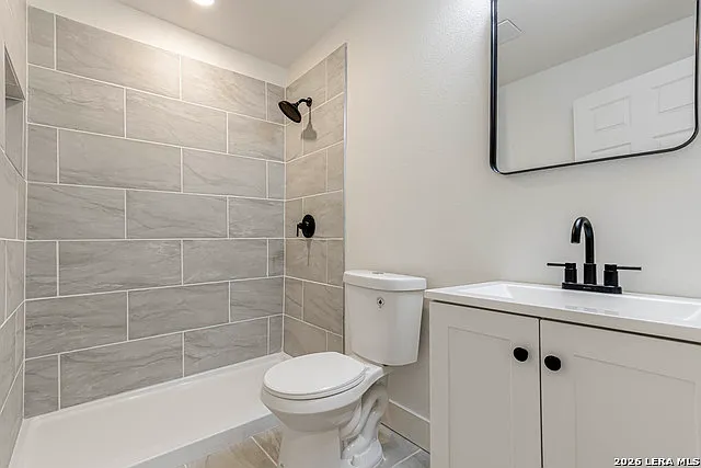 1002 Fulton Ave — Photo 21