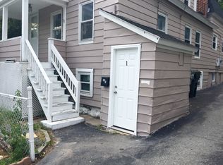 23 Chappell St, New London, CT 06320