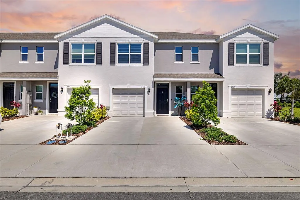 3 bed, 2.5 bath, 1284 sqft, $2,800 — Photo 1