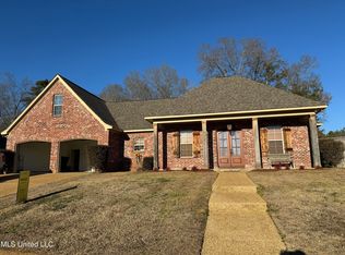 506 Orchard Brook Ct, Florence, MS 39073