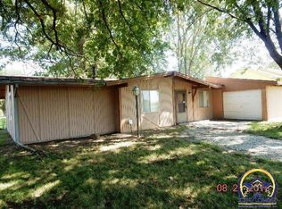 3430 NE Meriden Rd, Topeka, KS 66617