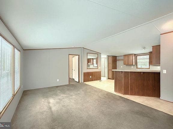 4th image of 299 Nawakwa Rd