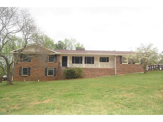 4430 Bouldercrest Rd photo 1