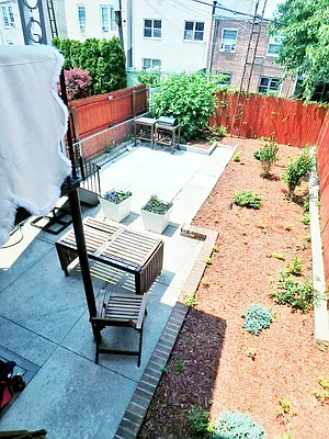 Rented by MAC Realty NY | media 42