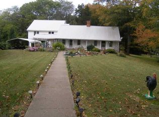 751 Forrest Dr, Grand Rivers, KY 42045