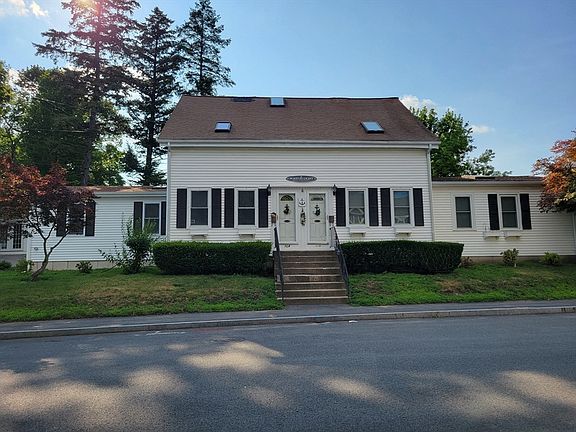 2nd image of 168 Neck St #168