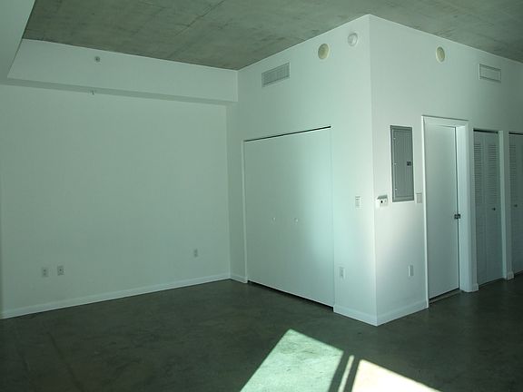 5th image of 133 NE 2nd Ave APT 1104