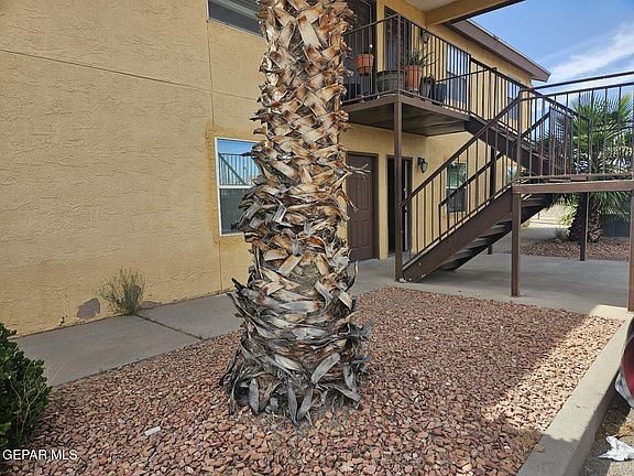2nd image of 592 Bartlett Dr APT 301