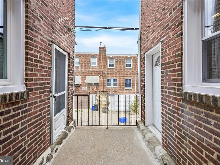 1117 Rosalie St #1 — Photo 19
