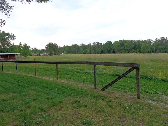 4th image of 3521 Hunsucker Ln