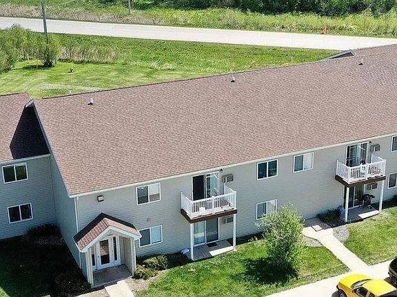 2nd image of 400 13th Ave NW Unit 11