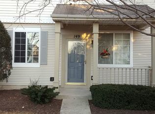 149 Yarrow Ct, Romeoville, IL 60446