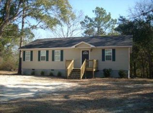 108 Atkinson Dr, Swainsboro, GA 30401