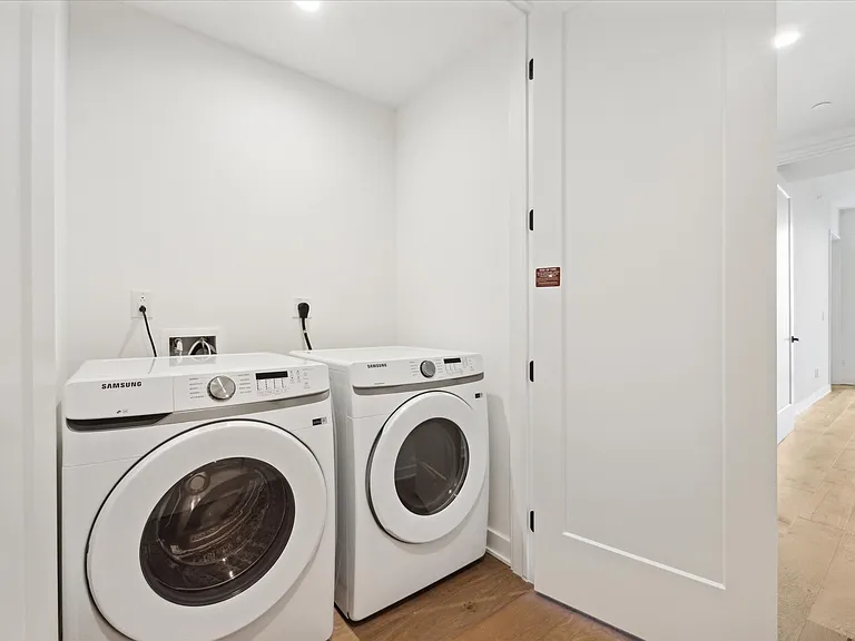 Interior utility
