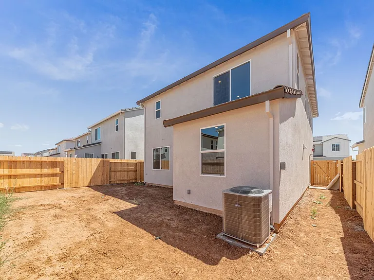 8326 Mincey Way — Photo 39