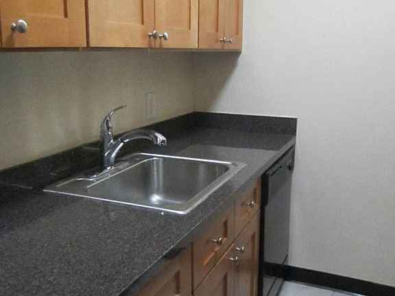 3rd image of 2240 7th Ave APT 3S