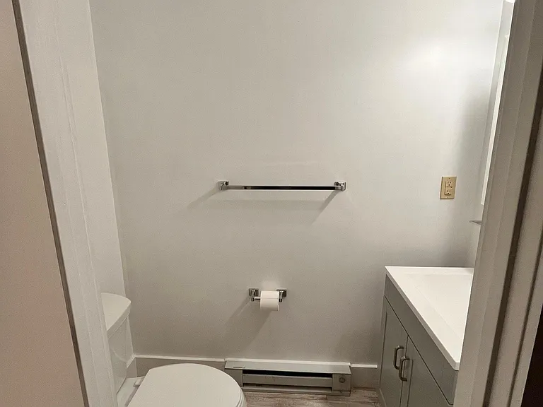 20 Bridgham St — Photo 5