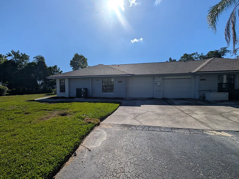 7705 Rockville Ct — Photo 31