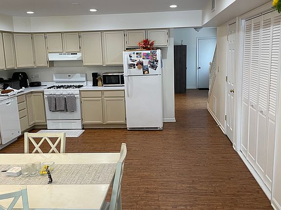 Kitchen, hallway to front