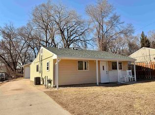 909 Alice St, Sioux City, IA 51105